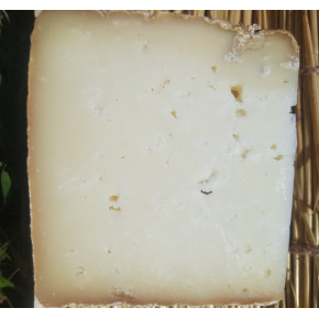 Tome de Brebis aux Noix La Cloche du Fromager 2