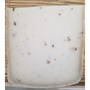 Tome de Brebis truffée La Cloche du Fromager 2