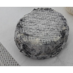 CROTTIN FERMIER DE BREBIS CENDRE AU LAIT CRU LA CLOCHE DU FROMAGER 2