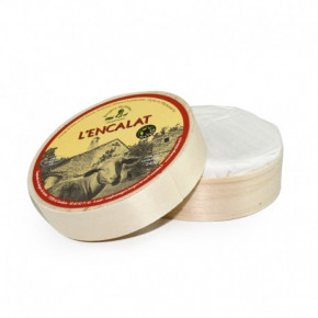 "L'Encalat est notre camembert Aveyronnais au lait de...