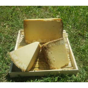 Salers La Cloche du Fromager