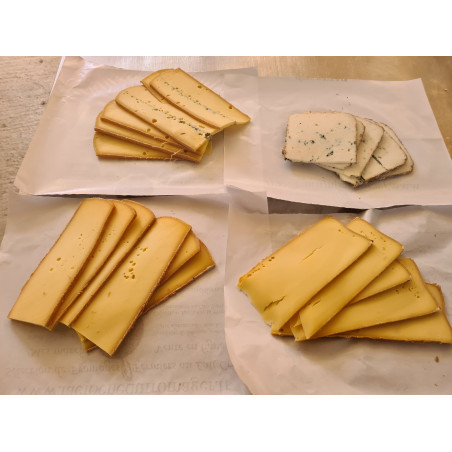 Raclette - 8 pers- abondance -morbier-poivre-ail des ours-bethmale-fume- vin blanc-truffée