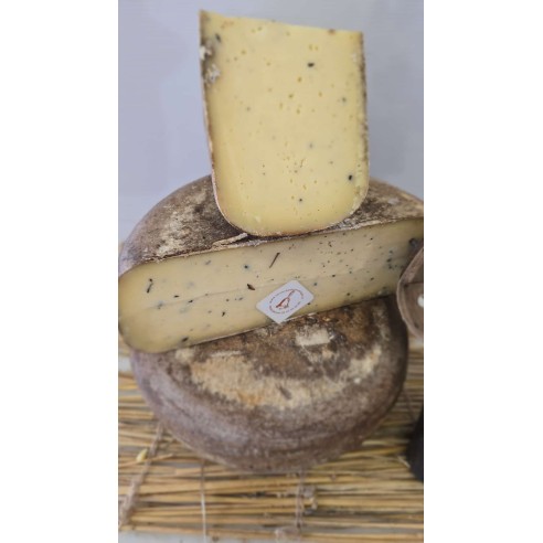 Tome de Vache Truffée du berry